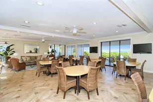 1125 W Peppertree Dr, Sarasota, FL 34242 - Photo 38