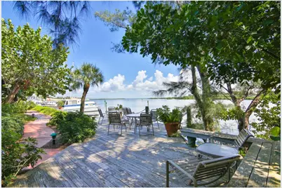 3440 Gulf Of Mexico Drive #9, Longboat Key, FL 34228 - Photo 4