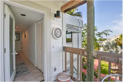 3440 Gulf Of Mexico Drive #9, Longboat Key, FL 34228 - Photo 1