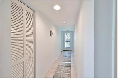 3440 Gulf Of Mexico Drive #9, Longboat Key, FL 34228 - Photo 8