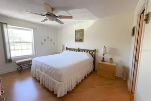 3810 37th St S, Saint Petersburg, FL 33711 - Photo 16