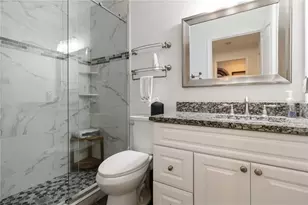 5240 Hyland Hills Ave, Sarasota, FL 34241 - Photo 26