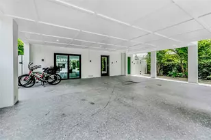 234 Grant Dr, Sarasota, FL 34236 - Photo 46