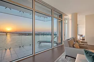 280 Golden Gate Point, Sarasota, FL 34236 - Photo 10