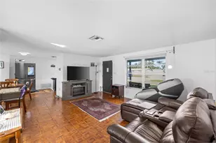 3338 Cambridge Dr, Sarasota, FL 34232 - Photo 12