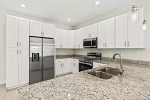 1251 Papillon St, North Port, FL 34287 - Photo 14