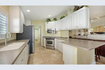 11641 Garessio Lane, Sarasota, FL 34238 - Photo 10