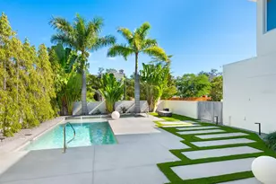 2624 Mulberry Terrace, Sarasota, FL 34239 - Photo 6