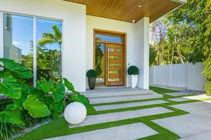 2624 Mulberry Terrace, Sarasota, FL 34239 - Photo 10