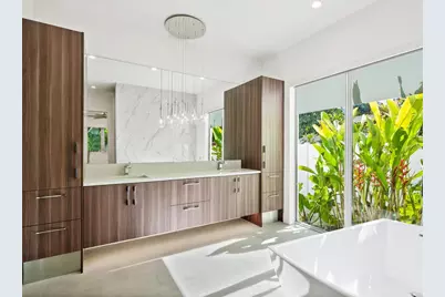 2624 Mulberry Terrace, Sarasota, FL 34239 - Photo 32