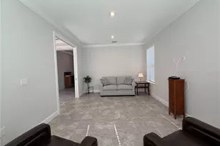 10722 Wicker Park Pl, Palmetto, FL 34221 - Photo 14