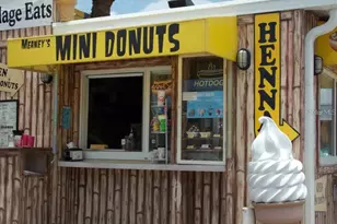 8737 Pebble Creek Ln, Sarasota, FL 34238 - Photo 88