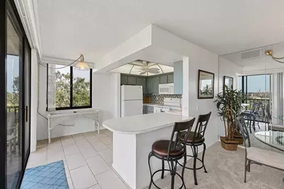 6158 Palma Del Mar Boulevard S #504, Saint Petersburg, FL 33715 - Photo 8