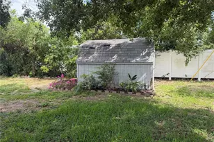 2588 Colorado St, Sarasota, FL 34237 - Photo 36