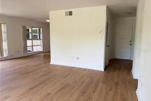 2588 Colorado St, Sarasota, FL 34237 - Photo 20