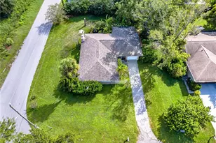 2588 Colorado St, Sarasota, FL 34237 - Photo 6