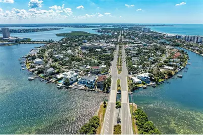 244 N Washington Drive, Sarasota, FL 34236 - Photo 4