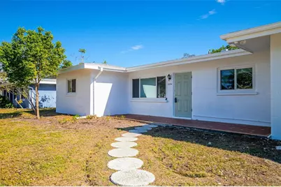 2560 Tulip Street, Sarasota, FL 34239 - Photo 4