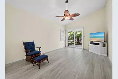 4133 Carriage Drive #18, Sarasota, FL 34241 - Photo 18