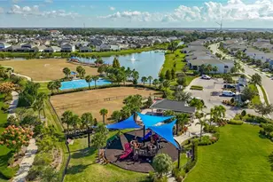 5727 Bungalow Grove Ct, Palmetto, FL 34221 - Photo 42