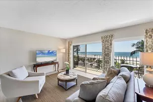 101 Benjamin Franklin Dr, Sarasota, FL 34236 - Photo 2