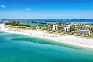 101 Benjamin Franklin Dr, Sarasota, FL 34236 - Photo 54