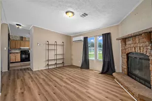 16119 Naples St, Brooksville, FL 34604 - Photo 12