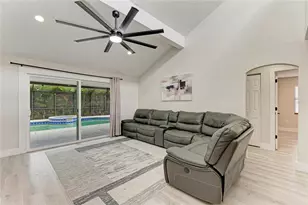 6601 Mauna Loa Blvd, Sarasota, FL 34241 - Photo 22