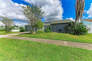 6601 Mauna Loa Blvd, Sarasota, FL 34241 - Photo 8