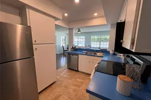 1536 Porpoise Rd, Venice, FL 34293 - Photo 16