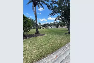 7892 Farina Court, Sarasota, FL 34238 - Photo 38