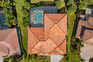 173 Portofino Dr, North Venice, FL 34275 - Photo 4