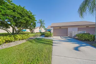 5941 Clubside Dr, Sarasota, FL 34243 - Photo 46