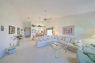 5941 Clubside Dr, Sarasota, FL 34243 - Photo 18