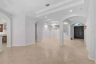 7815 Ashley Cir, Bradenton, FL 34201 - Photo 4