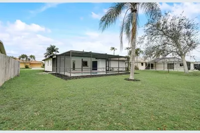 2214 SE 13th Street, Cape Coral, FL 33990 - Photo 4