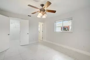 2214 SE 13th St, Cape Coral, FL 33990 - Photo 22