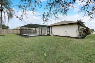 2214 SE 13th St, Cape Coral, FL 33990 - Photo 32