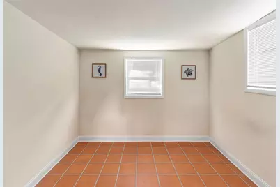 2813 Avenue E, Holmes Beach, FL 34217 - Photo 30