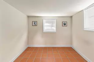 2813 Avenue E, Holmes Beach, FL 34217 - Photo 30