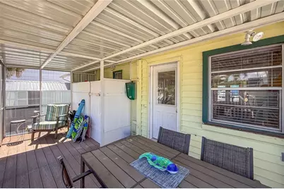 2813 Avenue E, Holmes Beach, FL 34217 - Photo 18