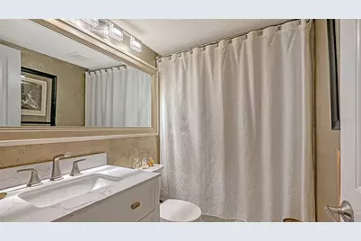 2640 Clubhouse Drive #203, Sarasota, FL 34232 - Photo 18