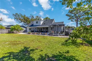 3845 Gatewood Dr, Sarasota, FL 34232 - Photo 28