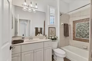 13861 Siena Loop, Lakewood Ranch, FL 34202 - Photo 32