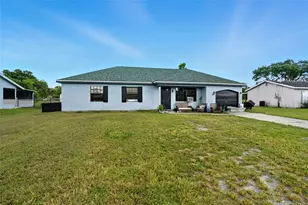 4005 W Sunflower Cir, Labelle, FL 33935 - Photo 2