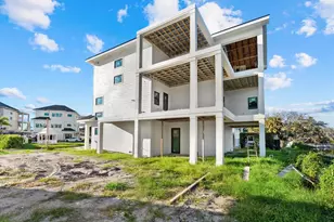 6913 Bochi Cir, Sarasota, FL 34242 - Photo 36