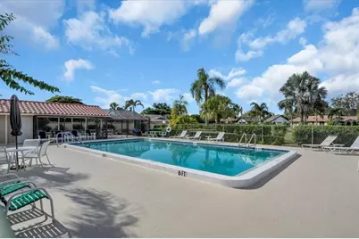 4565 Lakecrest Place #18, Sarasota, FL 34233 - Photo 38