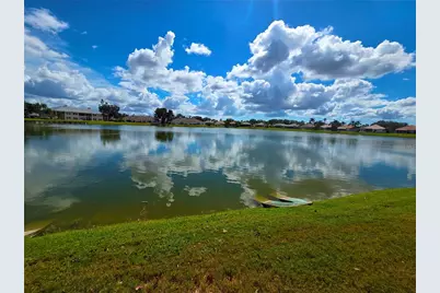 4207 Caddie Drive E #104, Bradenton, FL 34203 - Photo 6