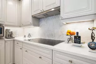 35 Watergate Dr, Sarasota, FL 34236 - Photo 12