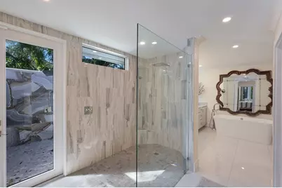 1253 N Basin Lane, Sarasota, FL 34242 - Photo 32